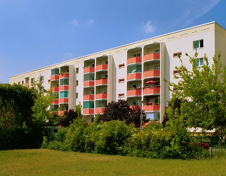 gut geschnittene 3-Zimmerwhg, OHNE Aufzug und OHNE Balkon — photo 1